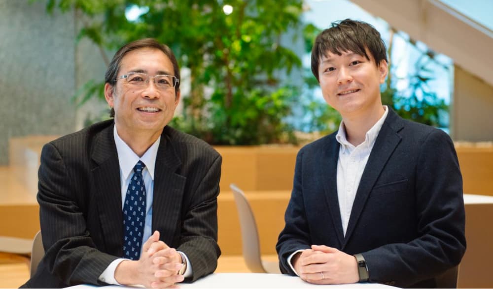 併走者“カタリスト”による橋渡し